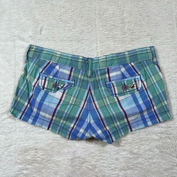 Hollister Plaid Women’s Low Rise Shorts - Picture 1 of 7